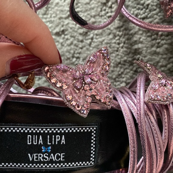 Versace x Dua Lipa Limited Edition Pink Metallic Butterfly Sandals Size 39 - Picture 9 of 15